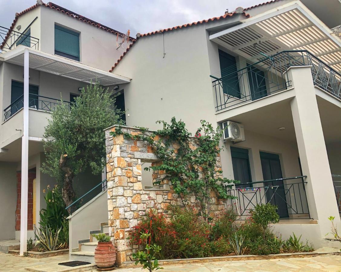Azzurro Hotel Katsaros  Exterior photo