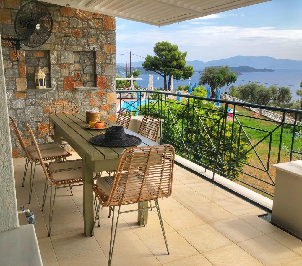 Azzurro Hotel Katsaros  Exterior photo
