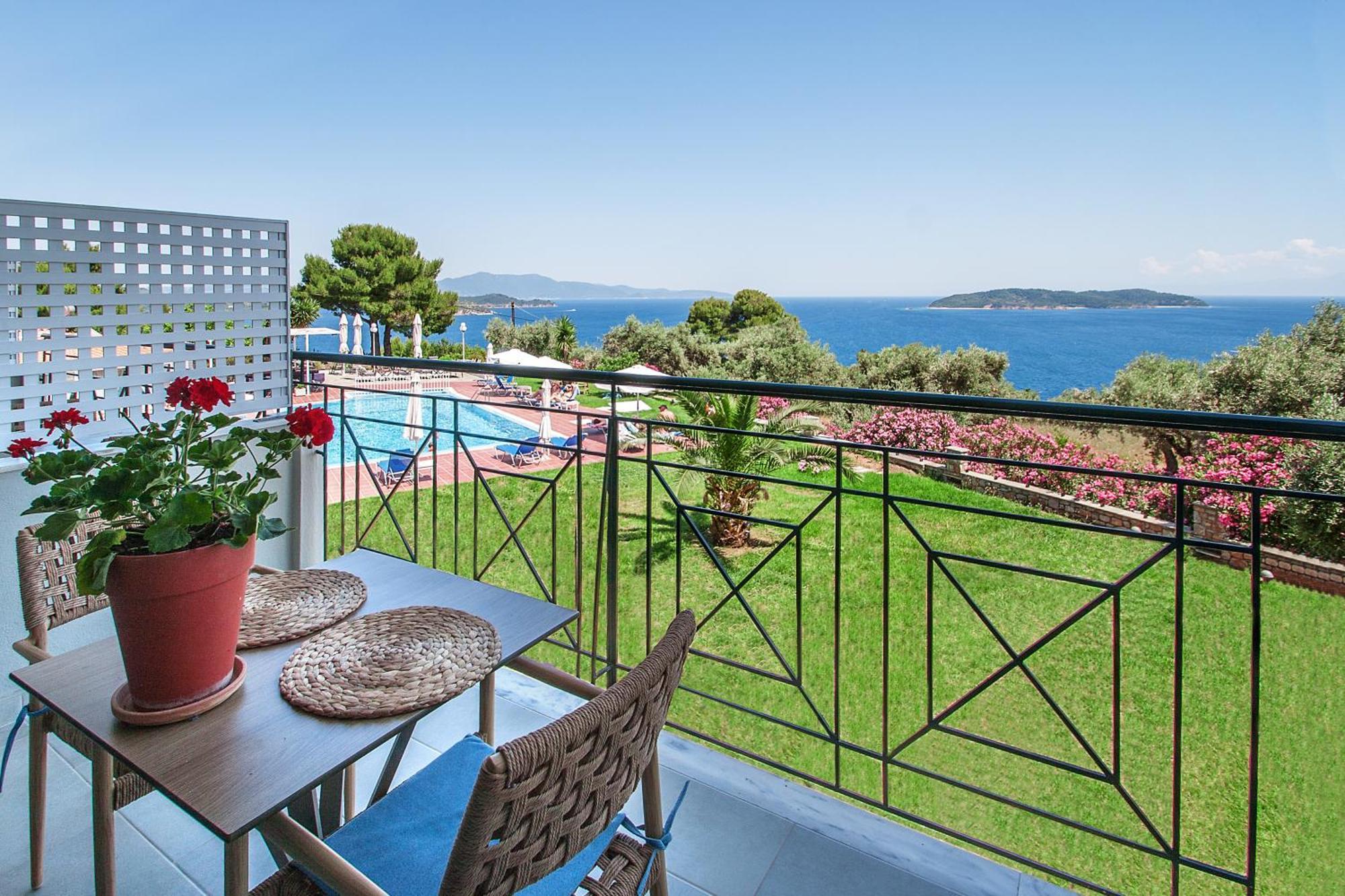 Azzurro Hotel Katsaros  Exterior photo